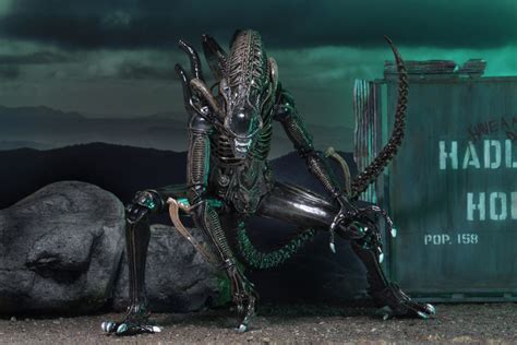 Neca Ultimate Alien Warriors Update New Photos And Details The