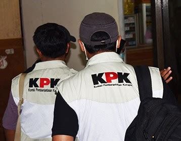 Kpk Temukan Catatan Aliran Dana Kesejumlah Pihak Usai Obok Obok Rumah