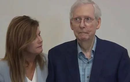 McConnell Again Freezes At Press Conference In Covington K105