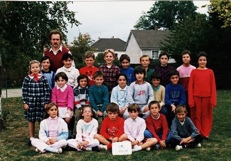 Photo De Classe Cm De Ecole Fran Oise Dolto Notre Dame D Oe