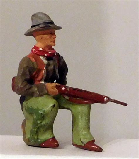 Elastolin Cowboy Sitzend Mit Gewehr Germantoys De