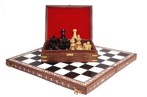 Brown Inch Fold Inlay Black White Chess Set Design Carving