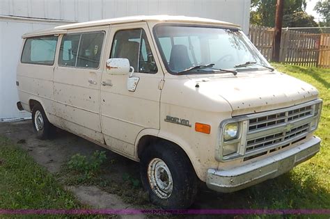 1985 Chevrolet Sport Van G20 Van In Olathe Ks Item J3029 Sold Purple Wave