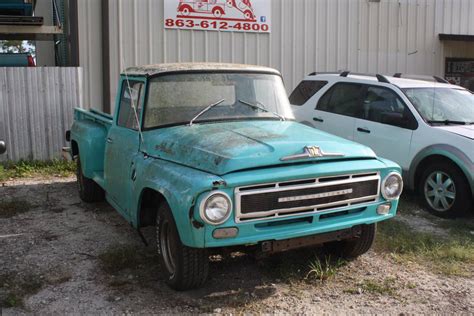 Daily Turismo Classic Pickup 1962 International Harvester C112