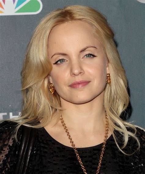 Mena Suvari Hairstyles