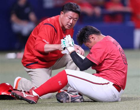 広島・田村が登録抹消 17日の中日戦で左手小指付近に投球が直撃 ライブドアニュース