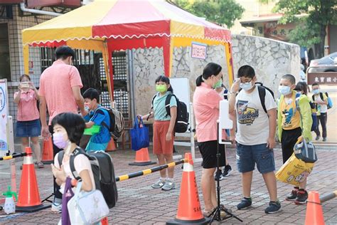 中市高規格防疫迎開學 師生安心 地方 中市高規格防疫迎開學 師生安心 青年日報