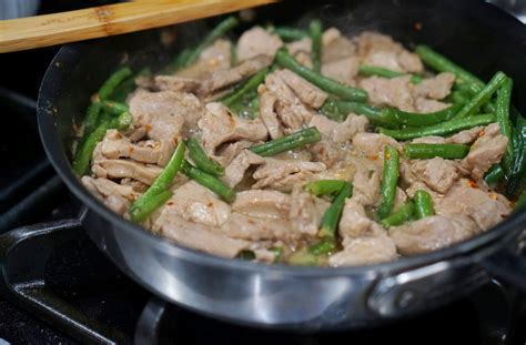 Quick And Easy Pork And Green Bean Stir Fry Sweet Shoppe Mom Phoenix Lifestyle Blog