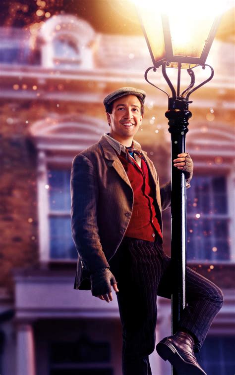 Mary Poppins Y Bert Disneylandia Mary Poppins Flies In For New UK