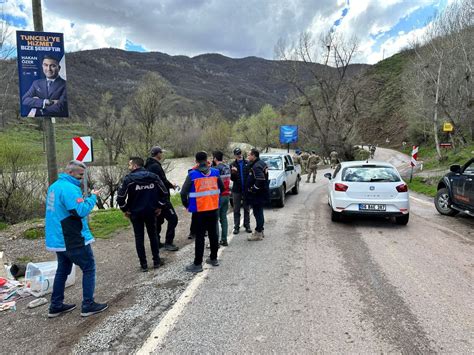 Tunceli De Munzur Ay Na Otomobil U Tu Kay P