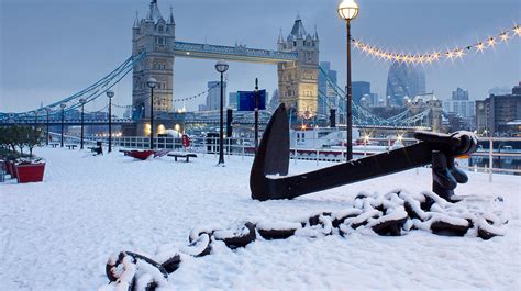 36 Peaceful Pictures Of London In The Snow