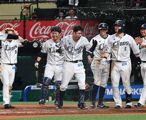 西武、今季初のサヨナラ勝ち 若林が先制ソロ＆サヨナラ2ラン 連敗は4でストップ：「おっ！」でつながる地元密着のスポーツ応援メディア 西スポ