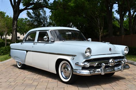 1954 Ford Custom Primo Classics International Llc