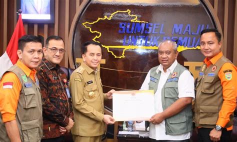 Sumsel Dapat Bantuan Operasional Penanganan Banjir Dari Deputi Bnpb Ri