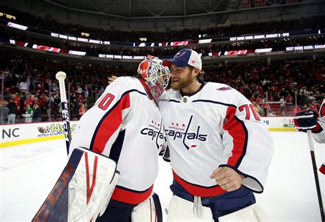 Capitals stun Hurricanes, end two game skid