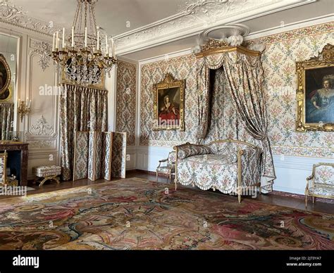 Versailles Castle interiors Stock Photo - Alamy