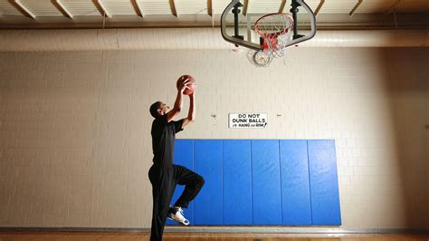 Barack Obama's White House basketball games were legendary affairs ...