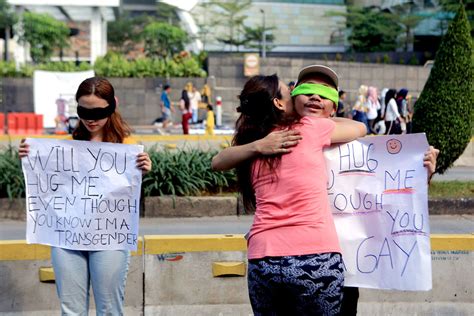 Survey On Acceptance In Indonesia Gives Hopes To Lgbt Community