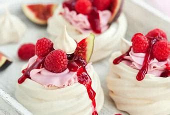 Pavlova Aux Framboises Un D Licieux G Teau De Meringue Pour Votre