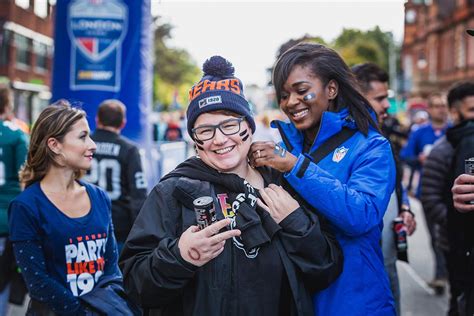 Nfl Hosts Pre Game Tailgate Parties To Attract Uk Fans
