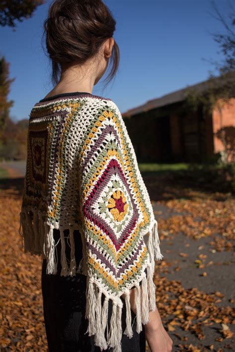 Geh Kelter Poncho Aus Granny Squares Green Bird Diy Mode Deko Und