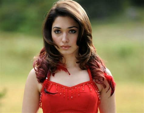 Tamanna Hd Wallpapers Top Free Tamanna Hd Backgrounds Wallpaperaccess