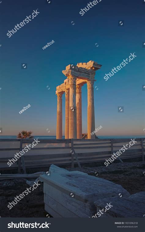 19,732 Temple Of Apollo Images, Stock Photos & Vectors | Shutterstock