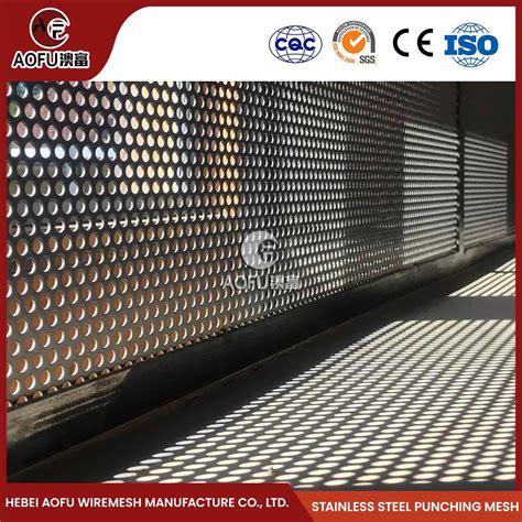 Aofu Wiremesh Punching Metal Sheet Mesh Factory Welded Perforated Metal