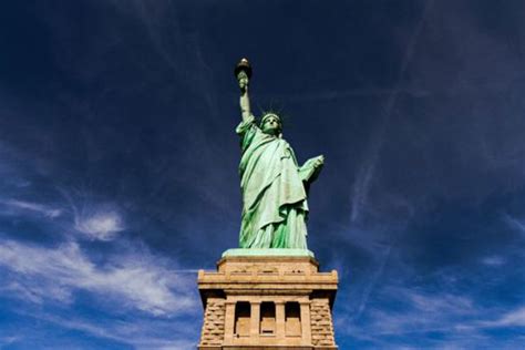 Statue Express Tour with Statue of Liberty Pedestal Tickets