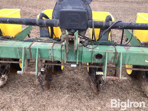 John Deere 7300 8r30” Planter Bigiron Auctions