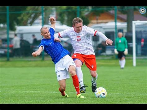 Bramki stadiony świata i rzut karny Piotra Żyły w meczu wspomnień