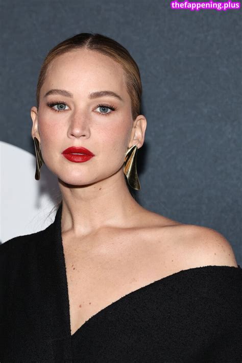 Jennifer Lawrence Jenniferlawrence Queen Jewels Nude Onlyfans