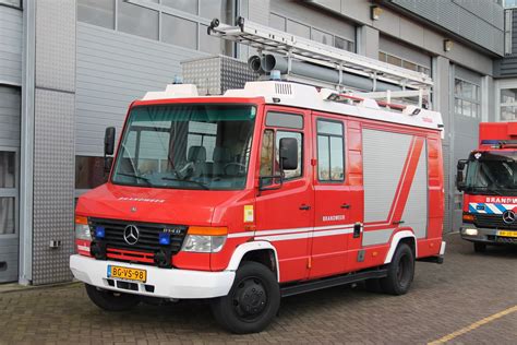 11 6034 Tankautospuit Brandweer Zaanstreek Waterland R Flickr