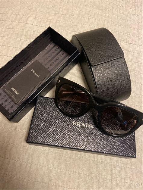 Introducir 55 Imagen Prada Sunglasses Box Abzlocal Mx