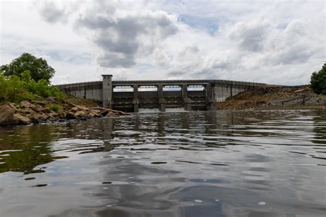 DVIDS - Images - Reregulation Dam Providing Water Flow at Carters Lake ...