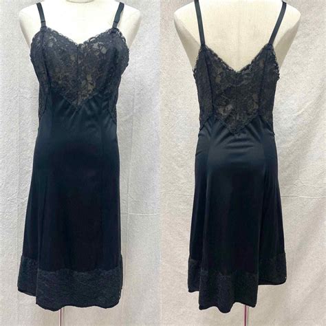 Vintage Pandora Lingerie Black Lace Panel Nylon Slip Gem