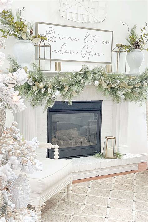 MAKE A BEAUTIFUL DESIGNER CHRISTMAS GARLAND - StoneGable