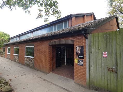 Rhino House Zoochat