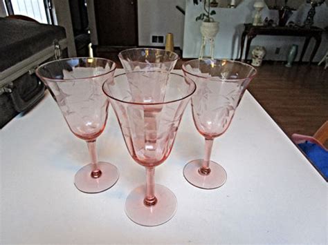 LOT 4 PINK ETCHED FLOWER DEPRESSION GLASS WINE WATER GOBLETS OPTIC