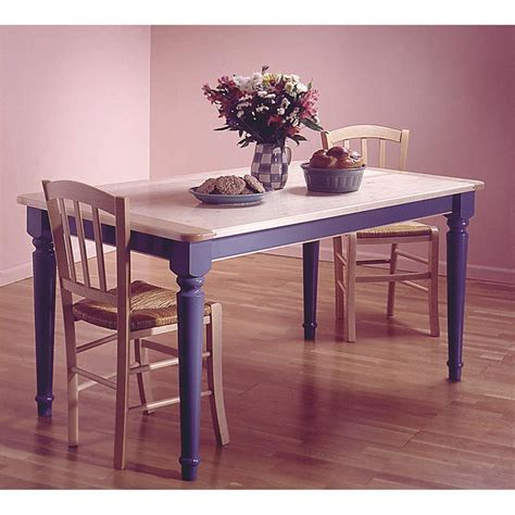 Country-Style Table Woodworking Plan from WOOD Magazine