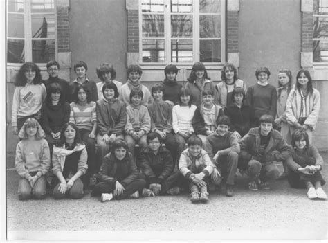 Photo De Classe Classe De 6eme De 1980 Collège Julienne Farenc