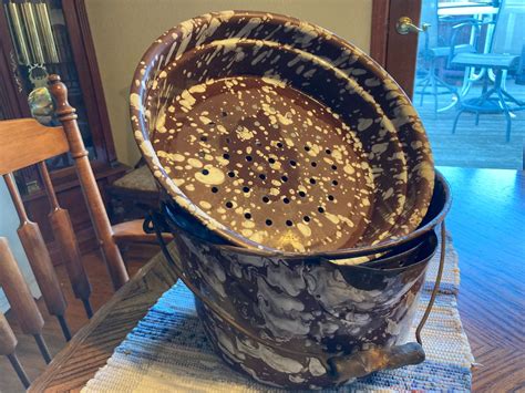 Vintage Rustic Granite Ware Spatter Ware Pail With Steamer Etsy