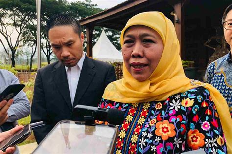 Khofifah Sebut Gotong Royong Warga Kekuatan Utama Antisipasi Bencana