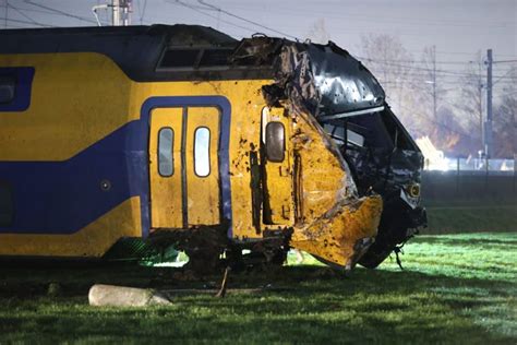 Feiten Op Een Rij Wat Weten We Over Het Treinongeluk In Voorschoten