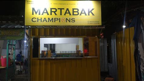 Ini Dia 3 Tempat Makan Martabak Terenak Di Sumber