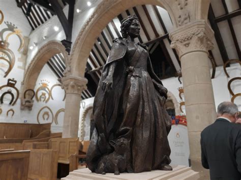 Progress For Statue Of Late Queen To Be Erected In Rutland Local News