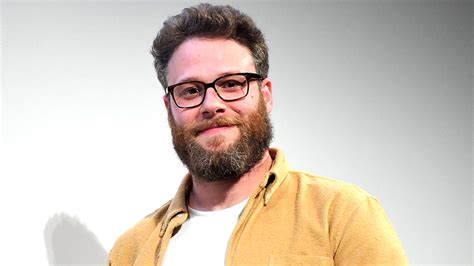 Seth Rogen Can T Believe His Mom Tweeted About Her Sex Life It S Gnarly