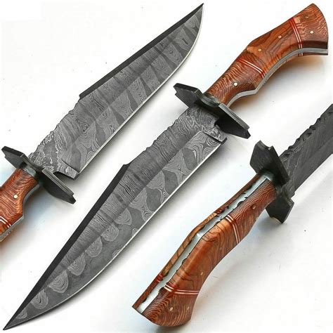 Full Tang Handmade Damascus Hunting Bowie Knife With Walnut Etsy