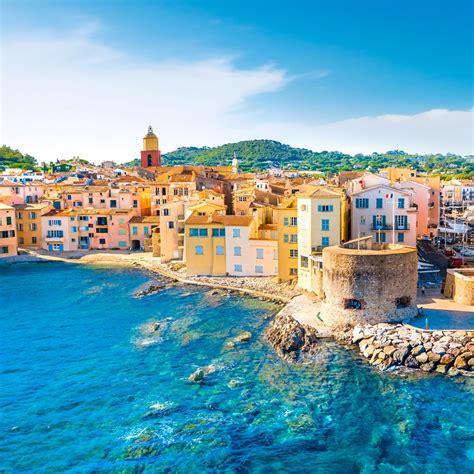 Newport Travel Guides - Newport