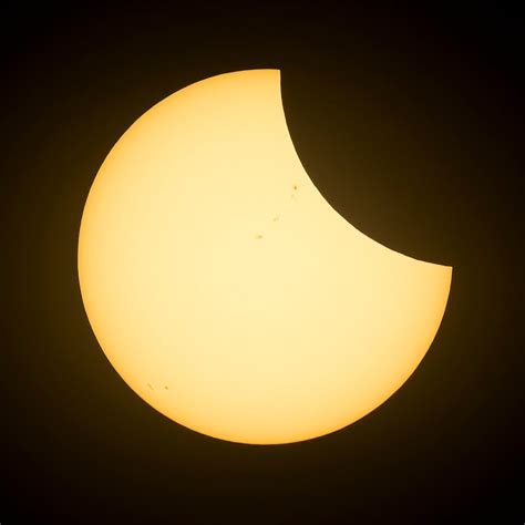 Your Stunning Close Ups Of The Eclipse In Vancouver Cbc News